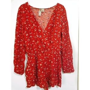 *NWOT* Mimi chica red floral romper